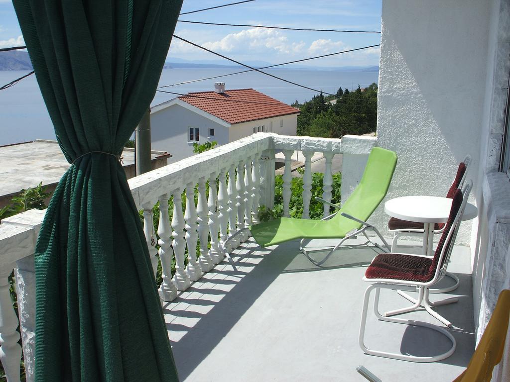 Apartmani Mira Senj  Buitenkant foto