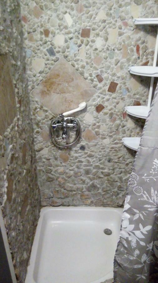 Apartmani Mira Senj  Buitenkant foto