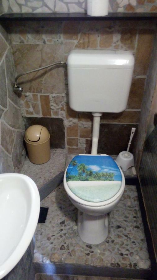 Apartmani Mira Senj  Buitenkant foto